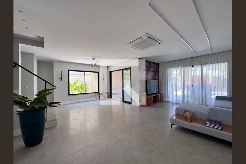 Casa, 4 quartos, 350 m² - Foto 1