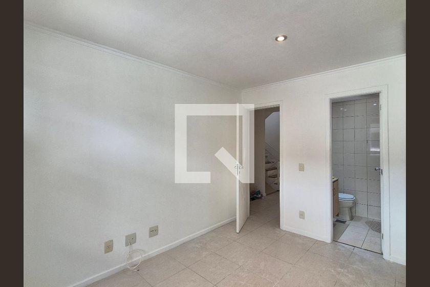 Casa, 4 quartos, 230 m² - Foto 45