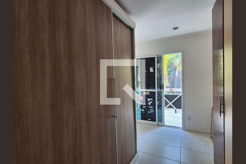 Casa, 4 quartos, 230 m² - Foto 29