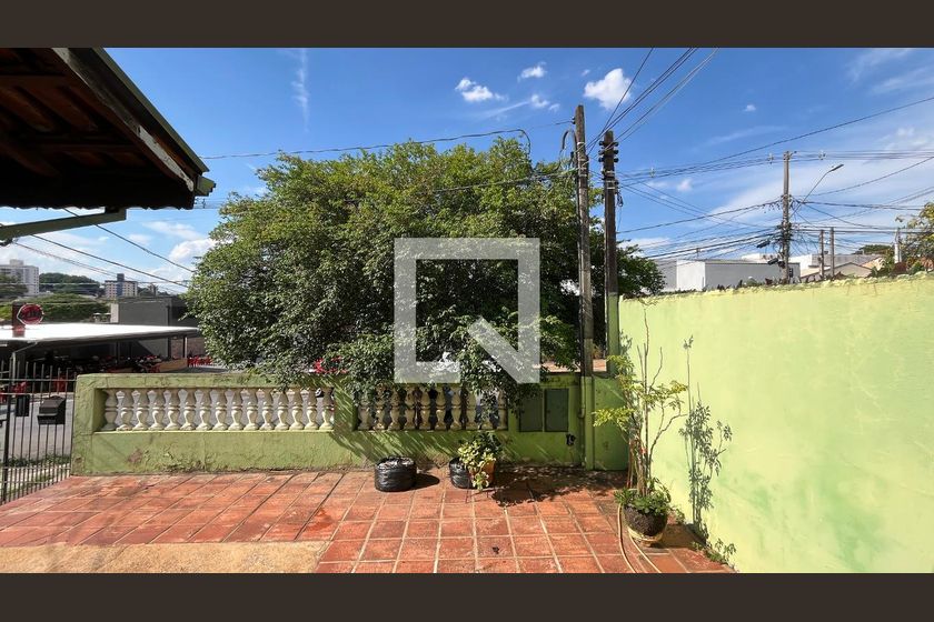 Casa à Venda - Taquaral, 2 Quartos,  144 m2 em , Campinas - sp | SoloBR