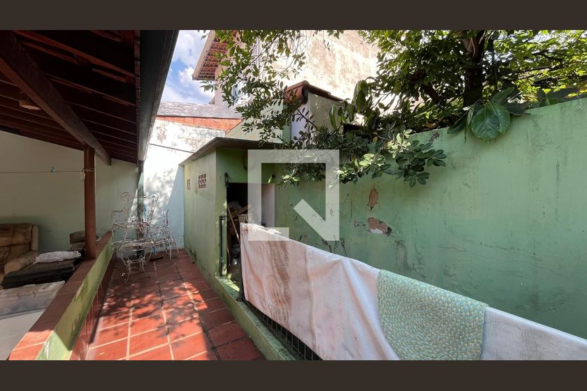 Casa à Venda - Taquaral, 2 Quartos,  144 m2 em , Campinas - sp | SoloBR