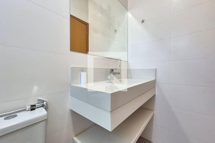 Casa à Venda - Swiss Park, 4 Quartos,  216 m2 em , Campinas - sp | SoloBR
