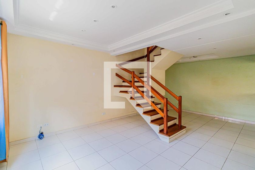 Casa, 3 quartos, 131 m² - Foto 1