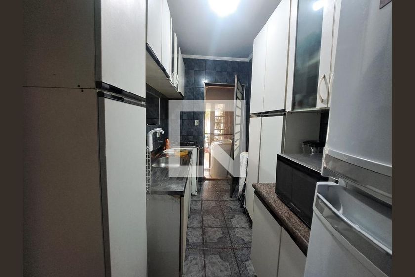 Casa, 3 quartos, 200 m² - Foto 11