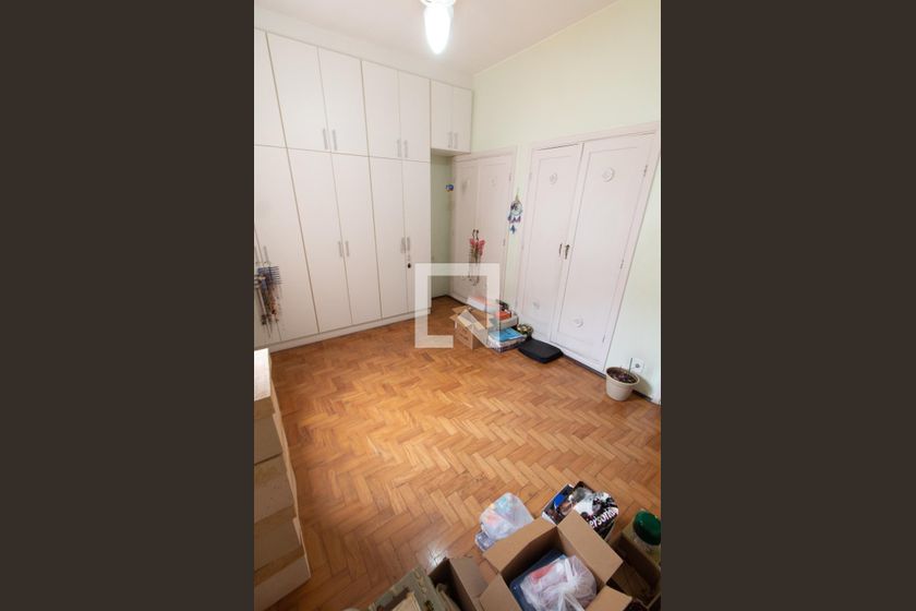 Casa à Venda - Taquaral, 3 Quartos,  300 m2 em , Campinas - sp | SoloBR