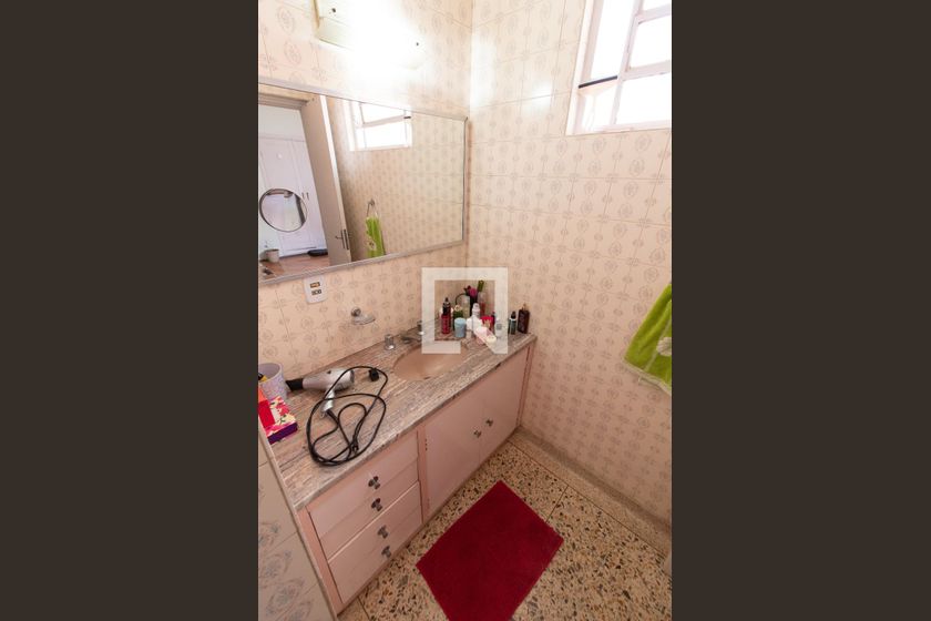 Casa à Venda - Taquaral, 3 Quartos,  300 m2 em , Campinas - sp | SoloBR