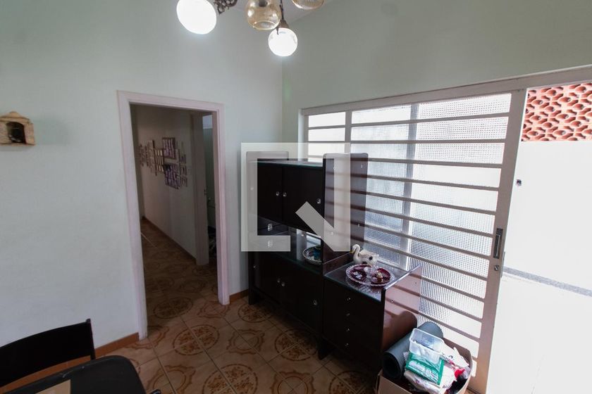 Casa à Venda - Taquaral, 3 Quartos,  300 m2 em , Campinas - sp | SoloBR
