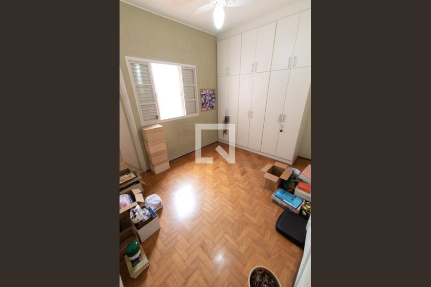 Casa à Venda - Taquaral, 3 Quartos,  300 m2 em , Campinas - sp | SoloBR