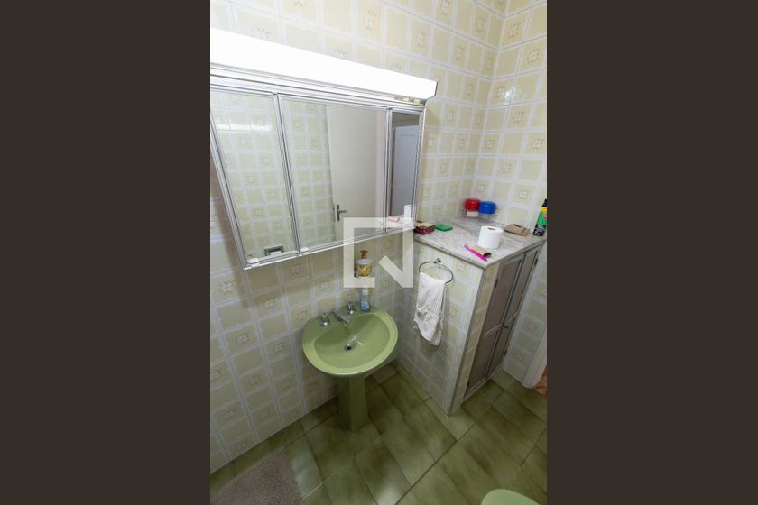 Casa à Venda - Taquaral, 3 Quartos,  300 m2 em , Campinas - sp | SoloBR