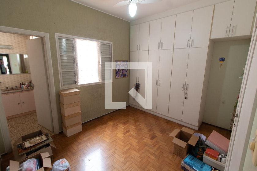 Casa à Venda - Taquaral, 3 Quartos,  300 m2 em , Campinas - sp | SoloBR
