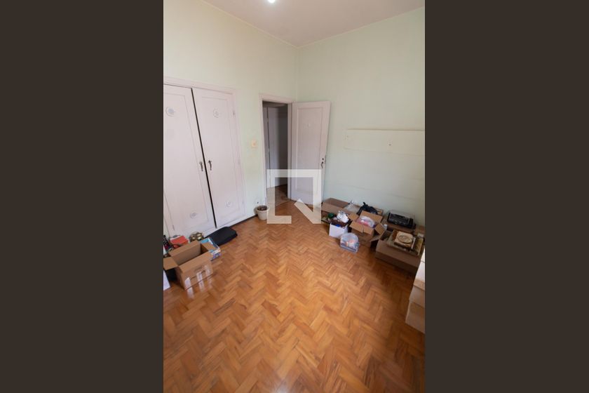 Casa à Venda - Taquaral, 3 Quartos,  300 m2 em , Campinas - sp | SoloBR