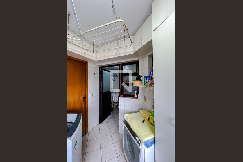 Apartamento, 3 quartos, 145 m² - Foto 128