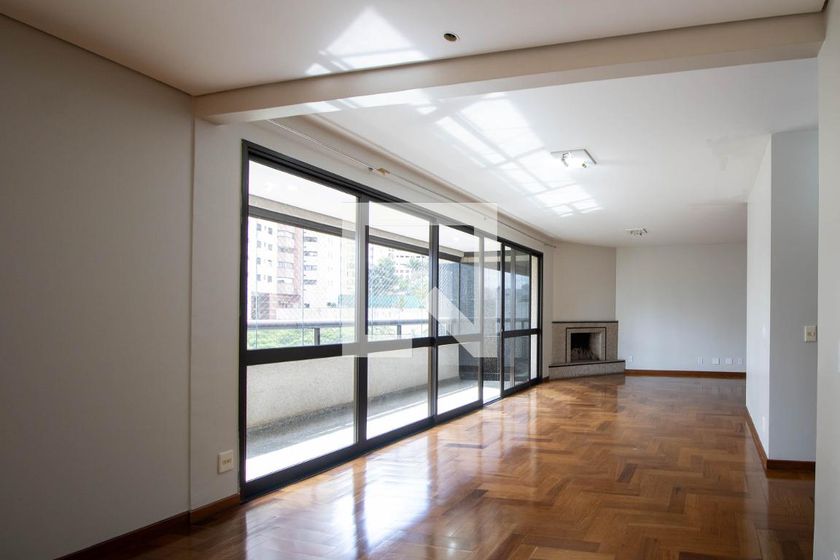 Apartamento, 3 quartos, 176 m² - Foto 1