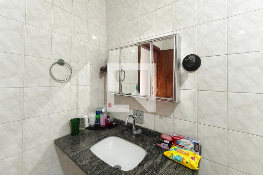 Casa à Venda - Jardim do Lago, 6 Quartos,  400 m2 em , Campinas - sp | SoloBR