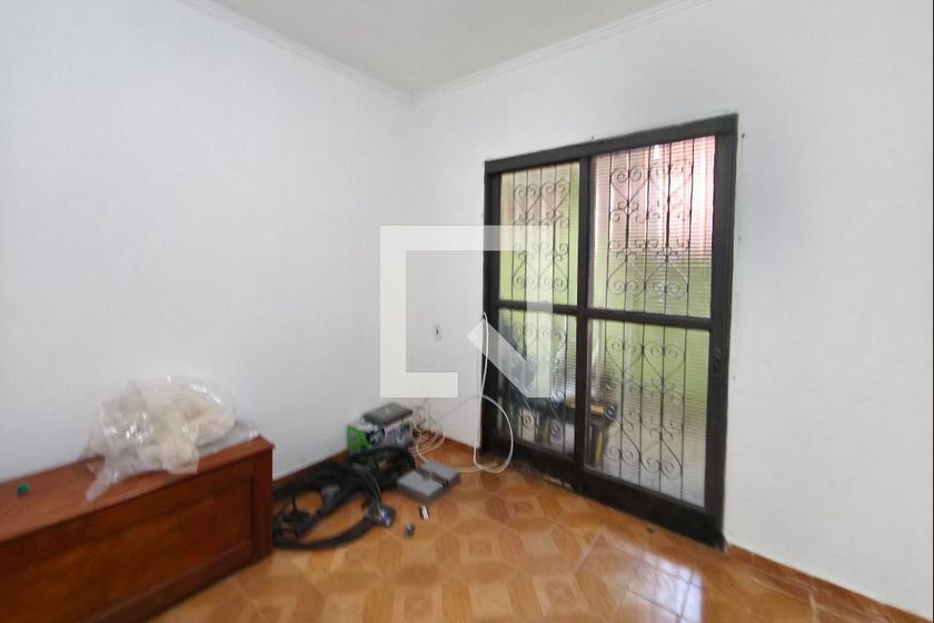 Casa à Venda - Jardim do Lago, 6 Quartos,  400 m2 em , Campinas - sp | SoloBR