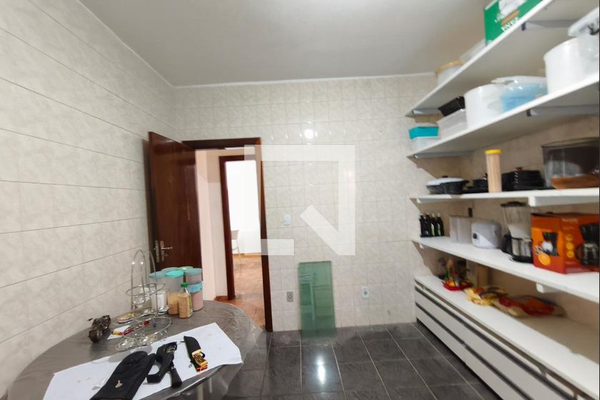 Casa à Venda - Jardim do Lago, 6 Quartos,  400 m2 em , Campinas - sp | SoloBR