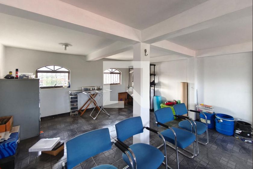 Casa à Venda - Jardim do Lago, 6 Quartos,  400 m2 em , Campinas - sp | SoloBR
