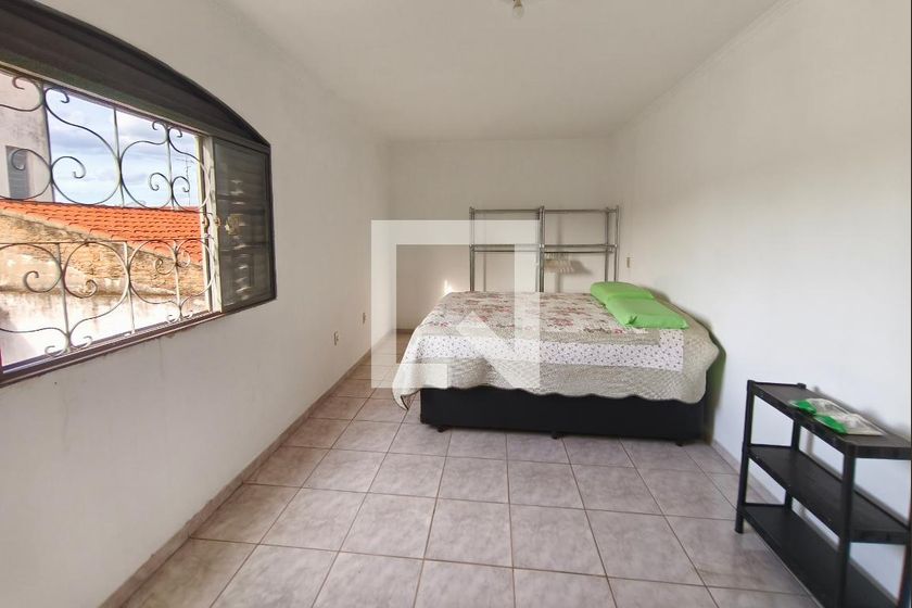 Casa à Venda - Jardim do Lago, 6 Quartos,  400 m2 em , Campinas - sp | SoloBR