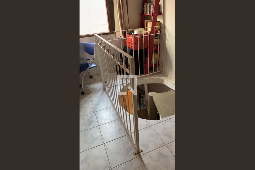 Casa, 6 quartos, 235 m² - Foto 47