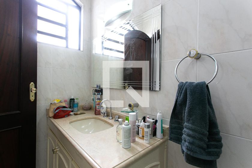 Casa, 3 quartos, 250 m² - Foto 35