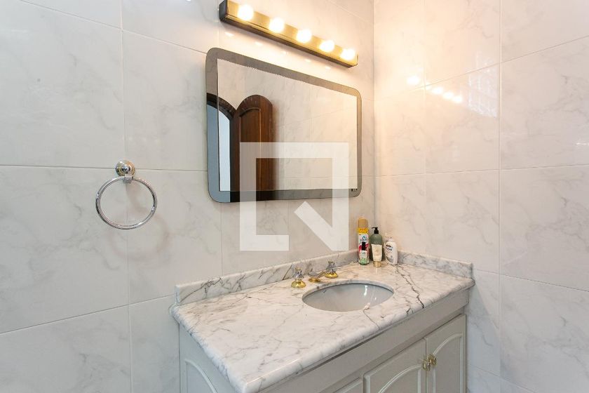Casa, 3 quartos, 250 m² - Foto 38