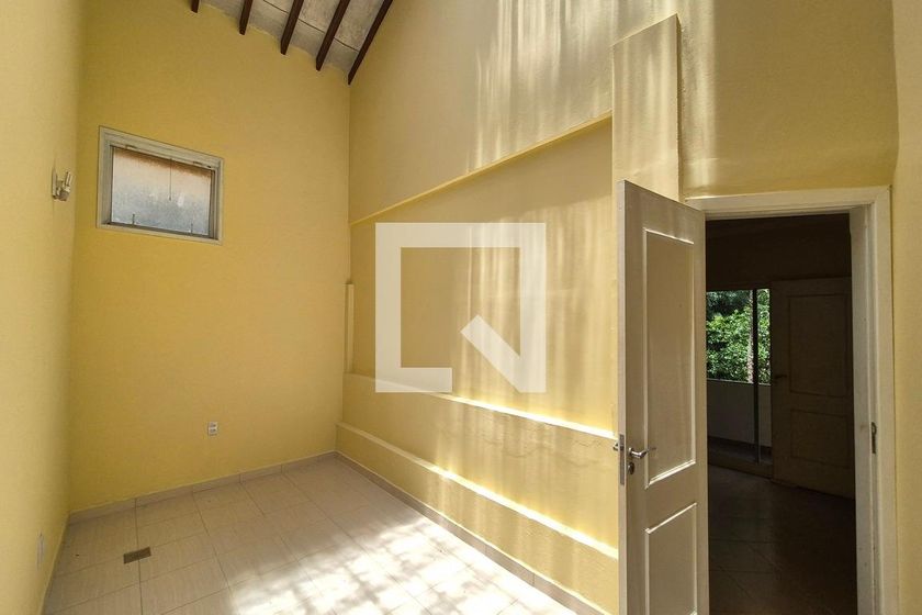 Casa à Venda - Parque Prado, 4 Quartos,  291 m2 em , Campinas - sp | SoloBR
