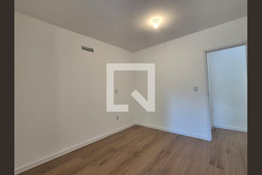 Casa, 4 quartos, 220 m² - Foto 39