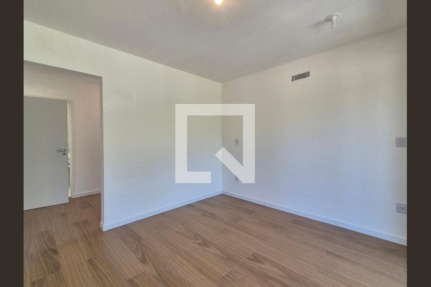 Casa, 4 quartos, 220 m² - Foto 101