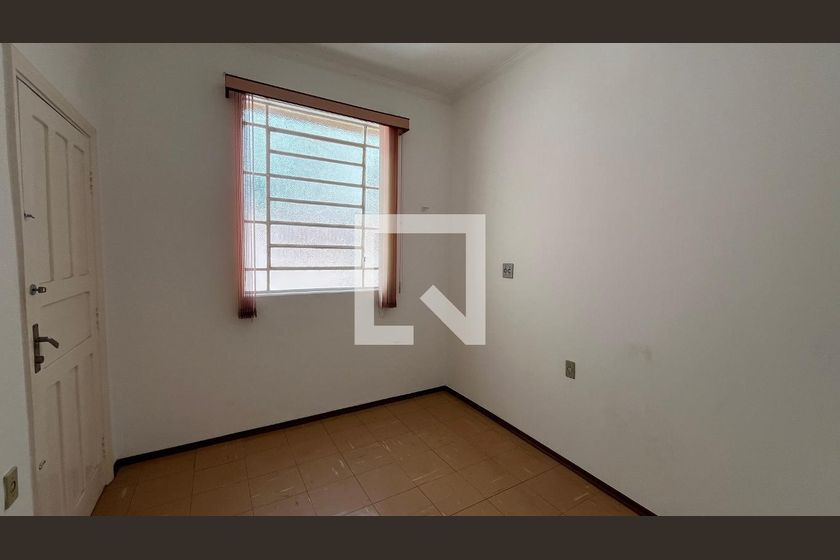 Casa à Venda - Bosque, 3 Quartos,  118 m2 em , Campinas - sp | SoloBR