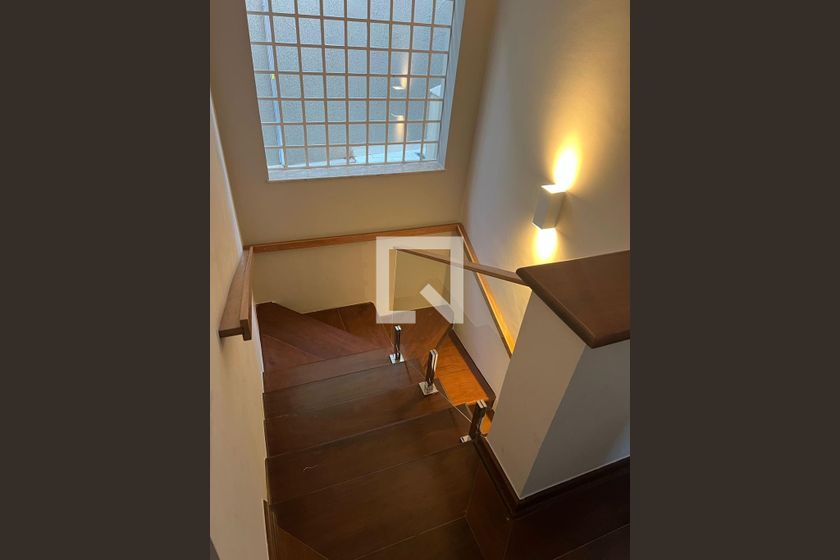 Casa à Venda - Vila Brandina, 4 Quartos,  227 m2 em , Campinas - sp | SoloBR