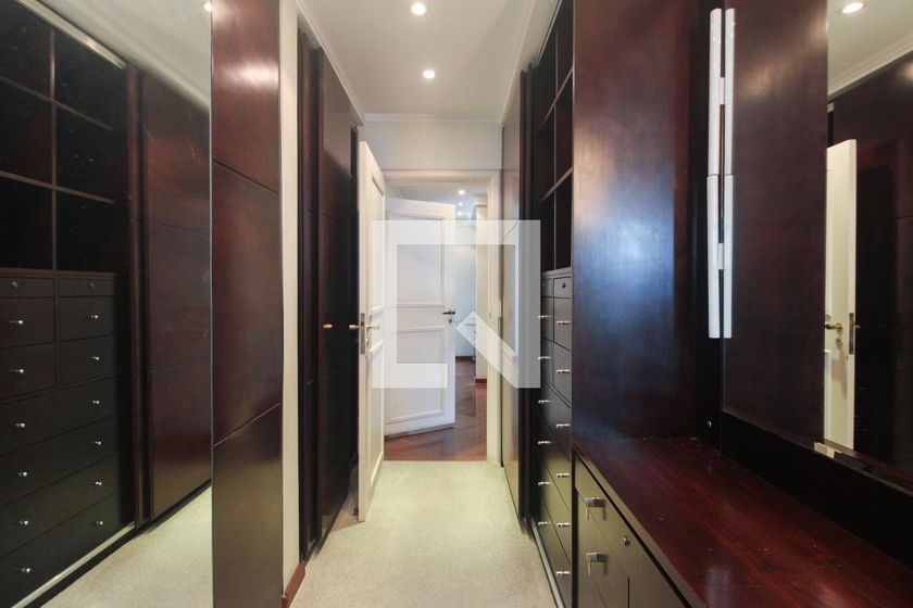 Apartamento, 3 quartos, 280 m² - Foto 31