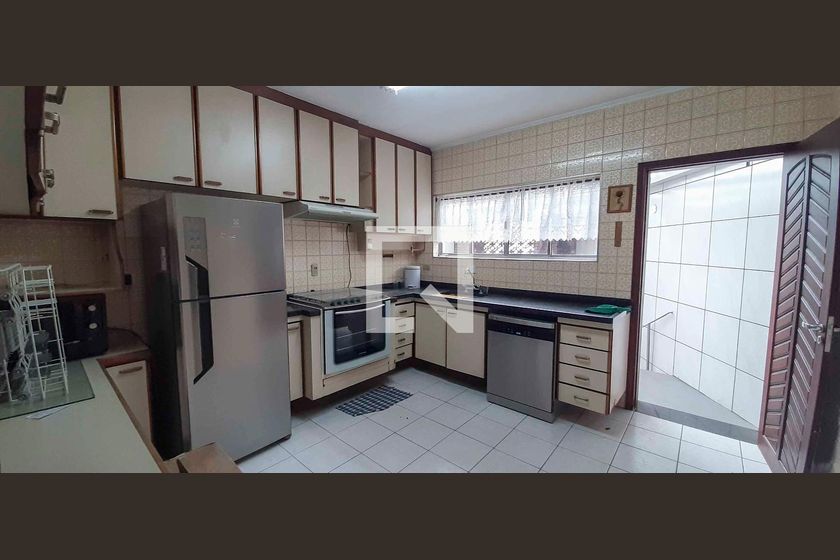 Casa, 3 quartos, 165 m² - Foto 36