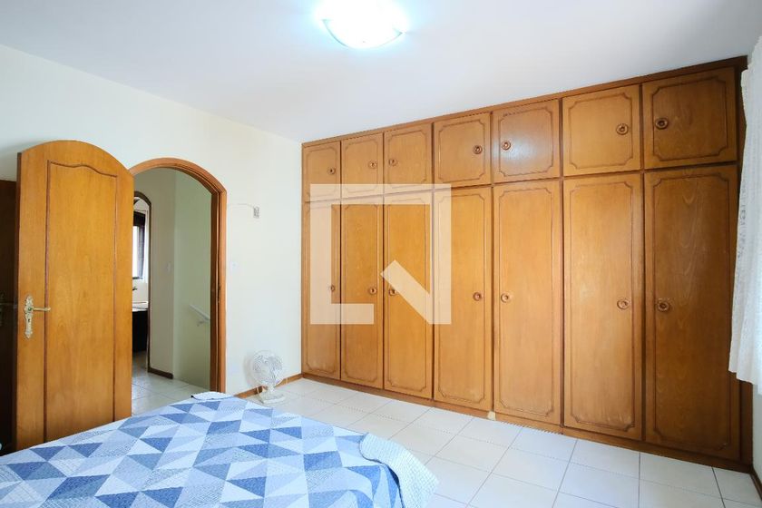 Casa, 4 quartos, 198 m² - Foto 53