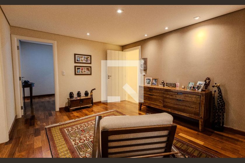Apartamento à Venda - Cambuí, 4 Quartos,  580 m2 em , Campinas - sp | SoloBR