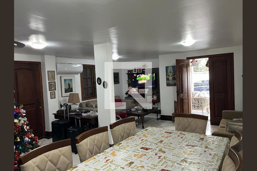 Casa, 7 quartos, 269 m² - Foto 17