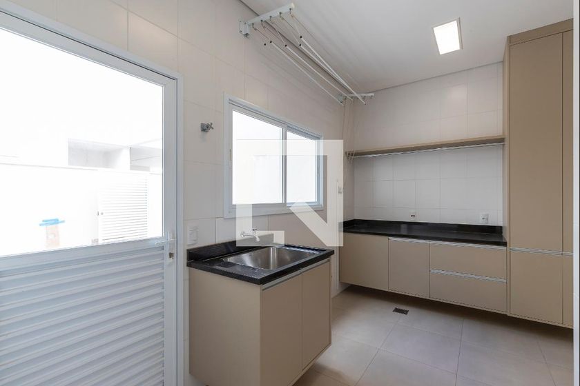 Casa à Venda - Lot. Alphaville Campinas, 4 Quartos,  350 m2 em , Campinas - sp | SoloBR