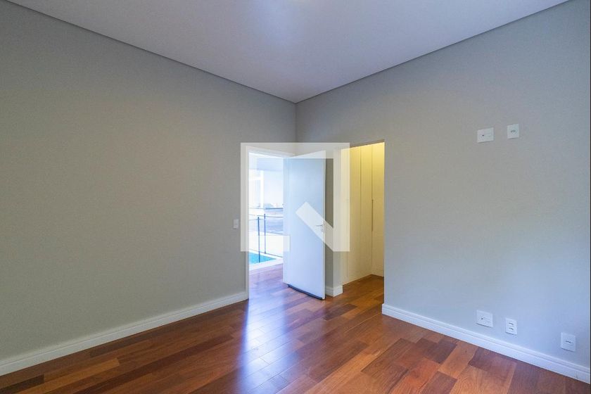 Casa à Venda - Lot. Alphaville Campinas, 4 Quartos,  350 m2 em , Campinas - sp | SoloBR