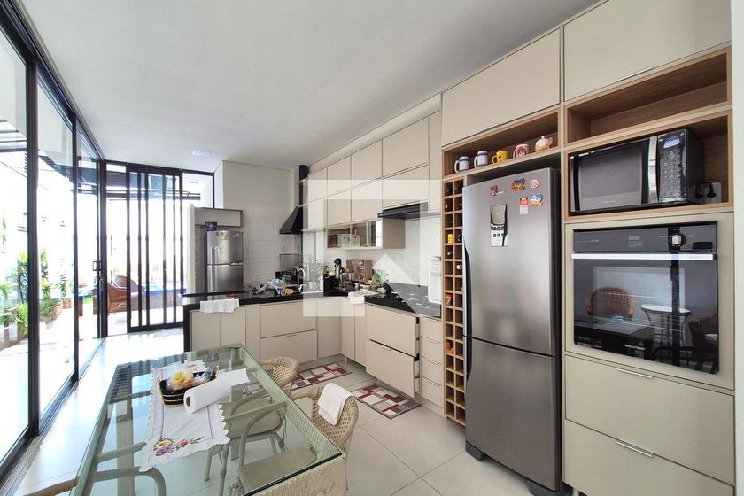Casa à Venda - Swiss Park, 3 Quartos,  190 m2 em , Campinas - sp | SoloBR