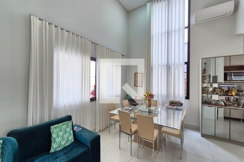 Casa à Venda - Swiss Park, 3 Quartos,  190 m2 em , Campinas - sp | SoloBR