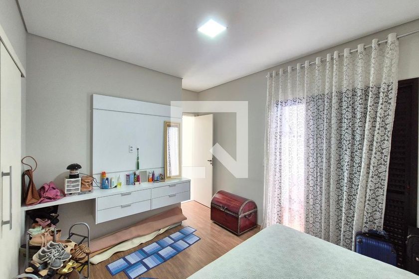 Casa à Venda - Swiss Park, 3 Quartos,  190 m2 em , Campinas - sp | SoloBR