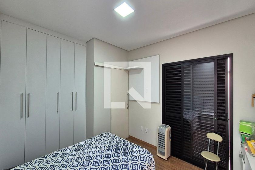 Casa à Venda - Swiss Park, 3 Quartos,  190 m2 em , Campinas - sp | SoloBR