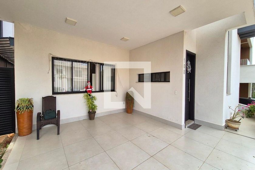 Casa à Venda - Swiss Park, 3 Quartos,  190 m2 em , Campinas - sp | SoloBR