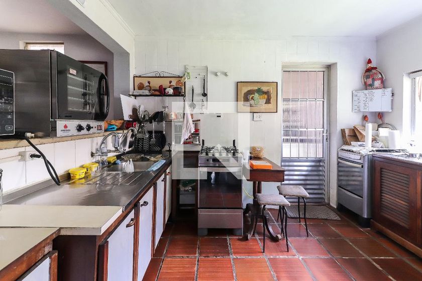 Casa, 4 quartos, 252 m² - Foto 41