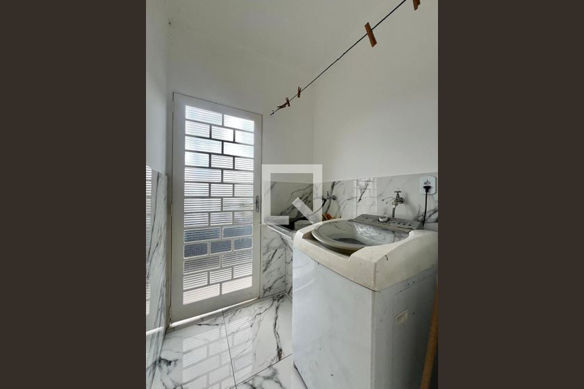 Casa à Venda - Jardim Chapadão, 4 Quartos,  186 m2 em , Campinas - sp | SoloBR