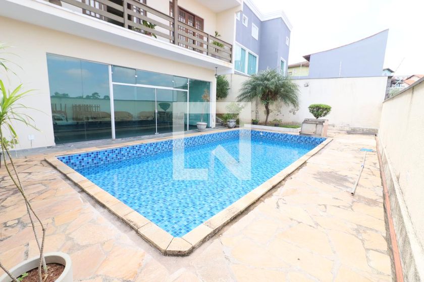 Casa, 3 quartos, 424 m² - Foto 53