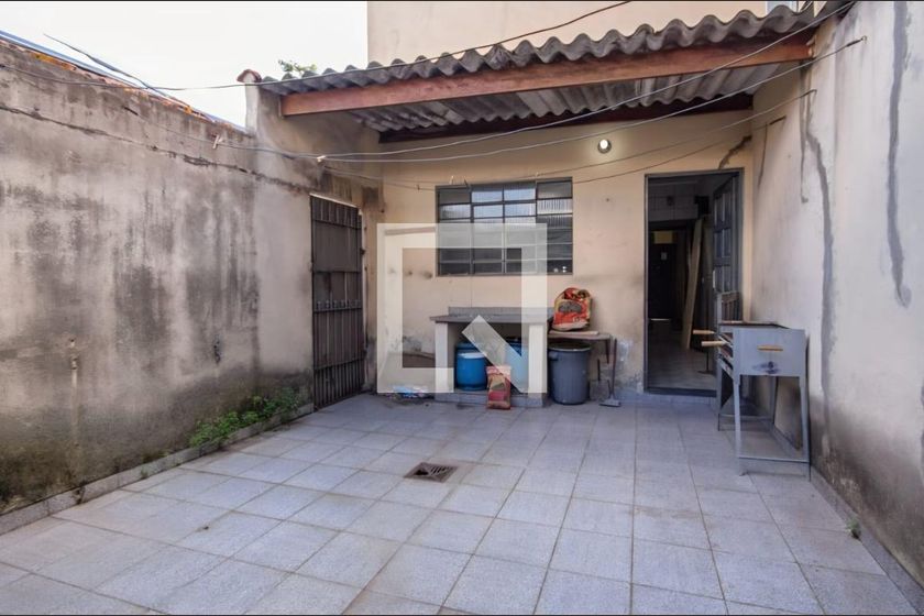 Casa, 3 quartos, 235 m² - Foto 44