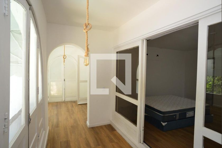 Casa, 4 quartos, 1425 m² - Foto 46