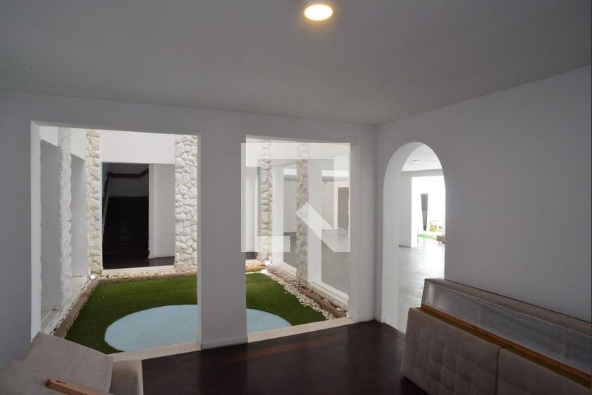 Casa, 4 quartos, 1425 m² - Foto 13