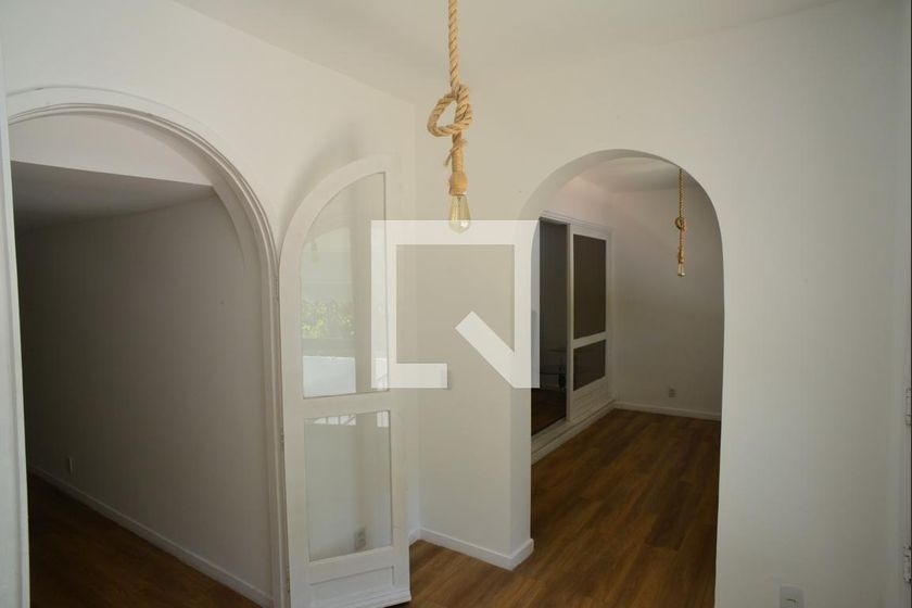 Casa, 4 quartos, 1425 m² - Foto 48