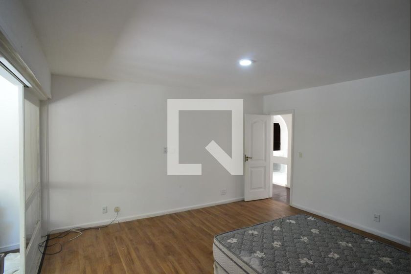 Casa, 4 quartos, 1425 m² - Foto 57